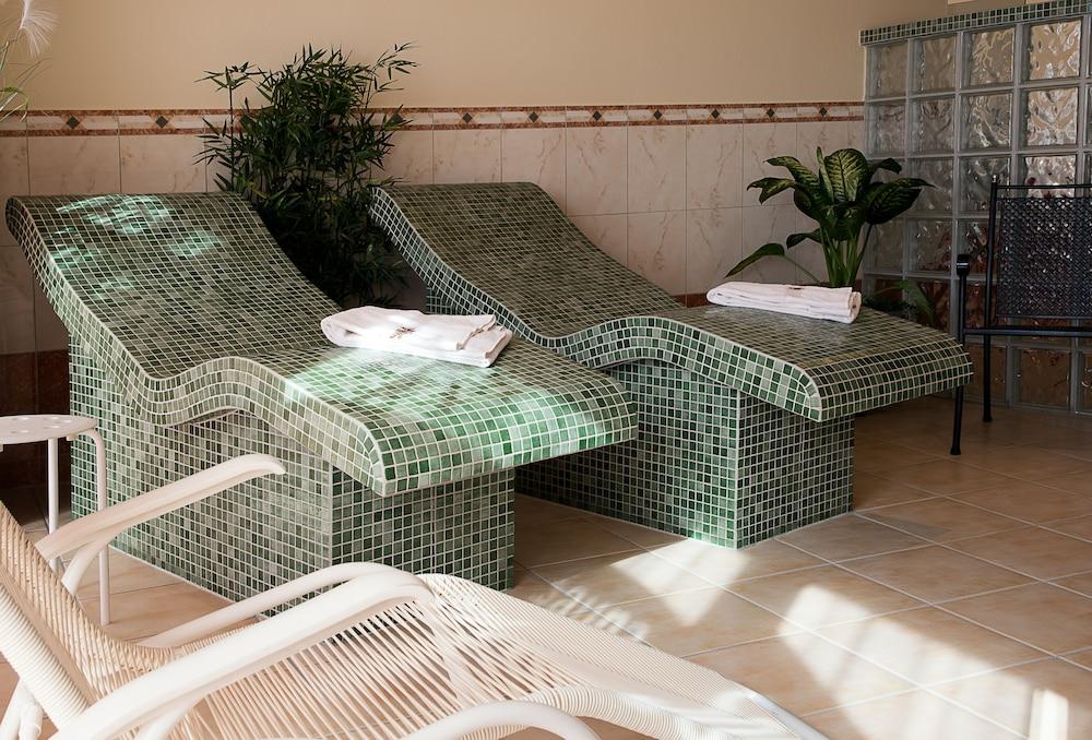 Abacus Tierpark Hotel 4*