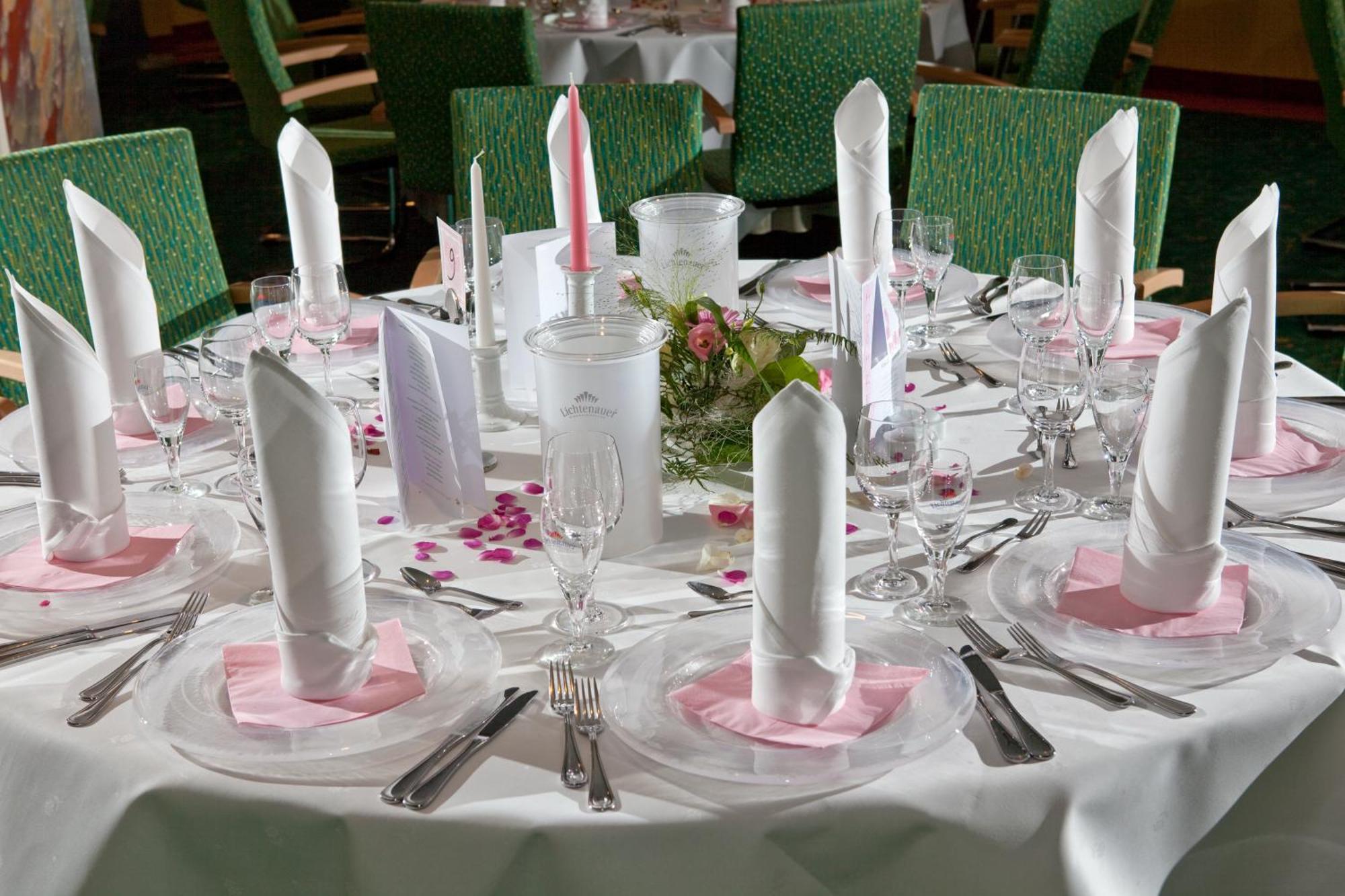 Hotel Abacus Tierpark