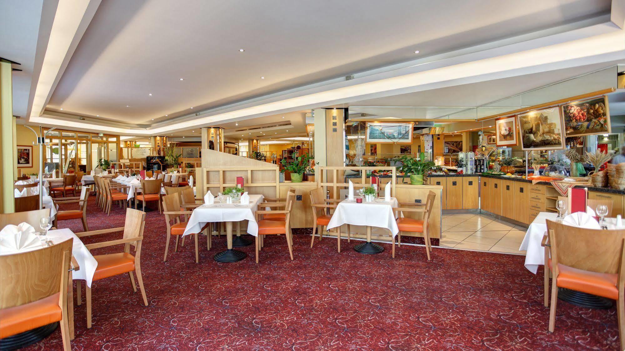 Hotel Abacus Tierpark